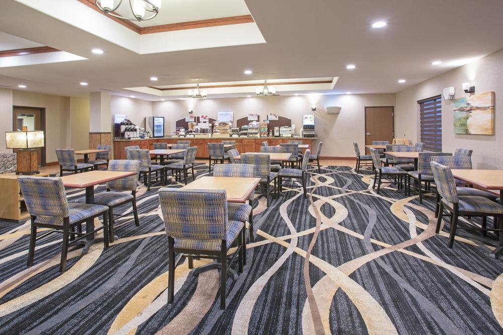 Holiday Inn Express & Suites Glendive By Ihg Exterior photo