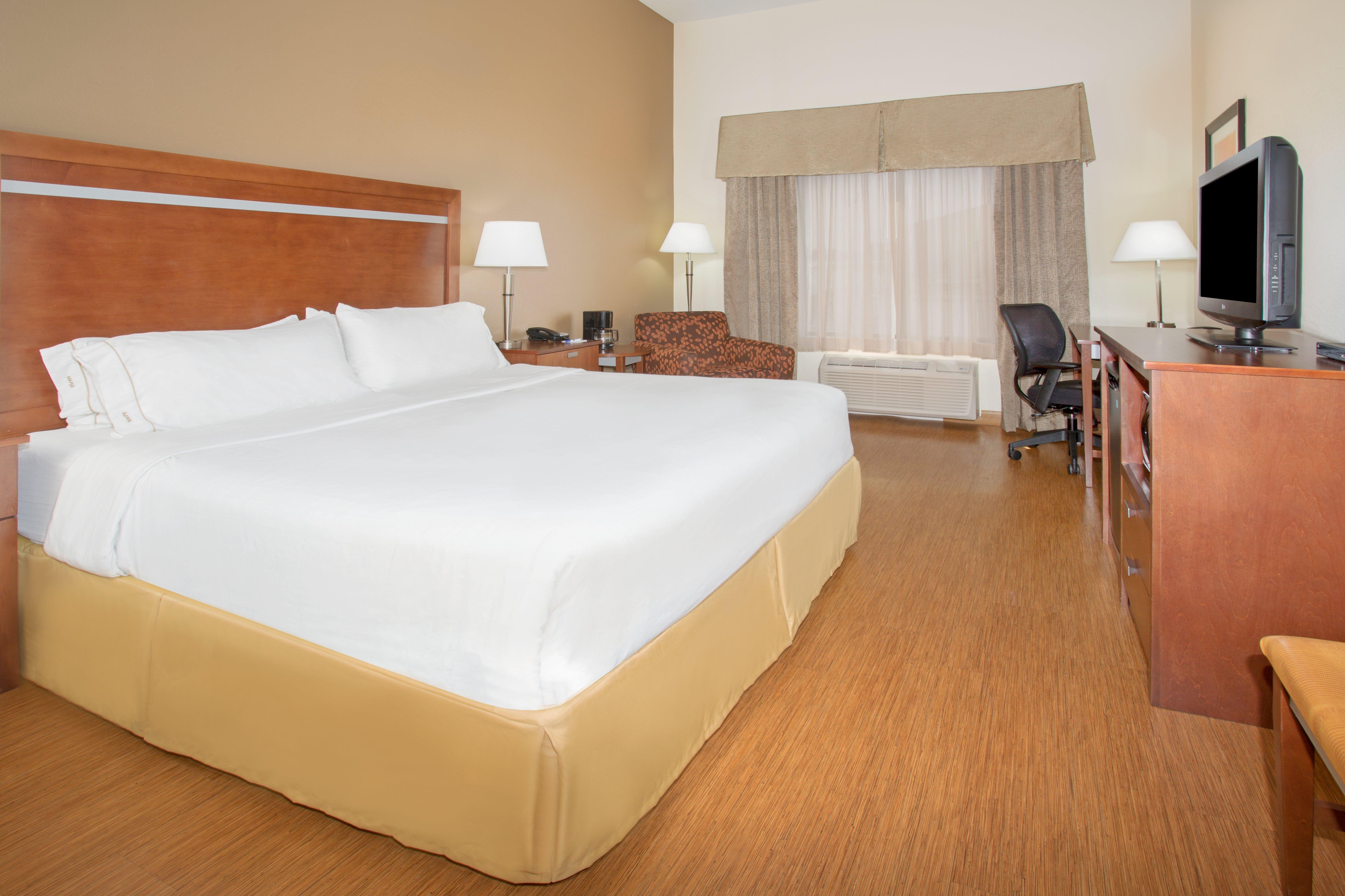 Holiday Inn Express & Suites Glendive By Ihg Exterior photo